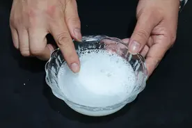 家里蚊子很多不要慌，教你一个土方法，蚊子来一只灭一只，超实用