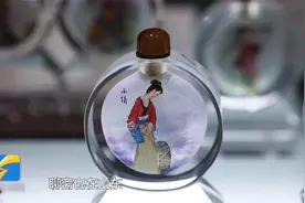 瓶中反向作画，方寸间展大千世界！看内画技艺人演绎笔尖“舞蹈”视频封面