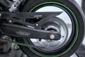 起售价5万？川崎四缸ZX-25R，2万转四缸250，这声浪真的一般视频封面