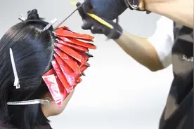 高级发型师染发就是不一样，很有立体感，“维达沙宣”也会有春天视频封面