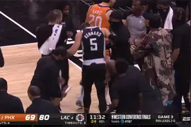 【挥别季后赛】肯纳德强硬3+1！回顾快船西决三分集锦视频封面
