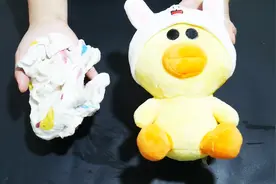 毛绒玩具脏了怎么办？教你不用水清洗，娃娃彻底洗干净，太实用了