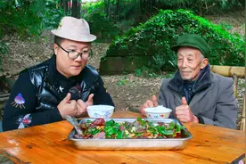 重庆名菜万州“折耳根烤鱼”家常教程来了，鱼香肉嫩，营养丰富视频封面