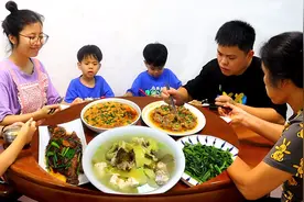 分享两种排骨做法，食材简单好上手，咸香美味家人百吃不厌！视频封面