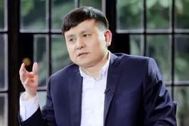 至暗时刻已经过去！张文宏公布好消息，全球终于收到一份捷报视频封面