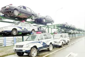 汽车报废后，为什么不能拆零件下来卖？看完给国家制度点赞！视频封面