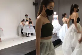 模特走秀教学基本猫步，江海相逢客恨多，秋风叶下洞庭波视频封面