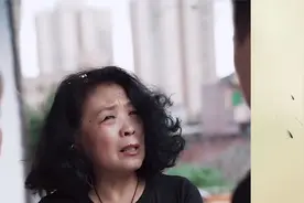 女儿出嫁当天，母亲含泪对女婿说的一番话，女儿哭成泪人视频封面