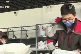 过年不打烊!多家快递公司宣布提供"春节无休服务",你的年货在路上视频封面