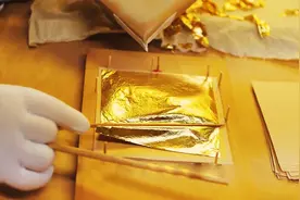一克黄金敲打2万次，才能生产200张金箔，看完真是大开眼界！视频封面