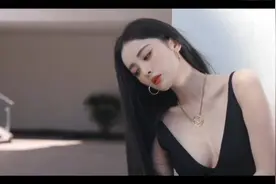 古力娜扎 性感写真拍摄视频封面