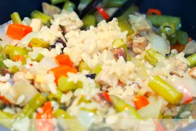 懒人蒸饭，南阳干饭，蔬菜与米饭的混搭做法简单味美好吃！