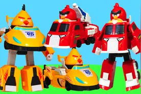 试玩愤怒的小鸟变形弹射车玩具，汽车可发射武器和变形成机器人视频封面