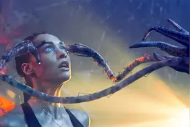 2020年终科幻：少女飞越两光年被外星人控制，血脉激发获得超能力视频封面