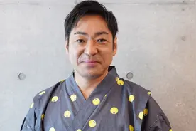 香川照之承认猥亵女性后，又被曝殴打女生，事后借口喝醉了视频封面