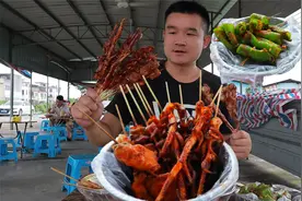 喝酒撸串好去处，广东白天接地气的棚子烧烤，一不小心就吃美了！视频封面