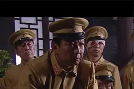 烈火：细菌实验室被炸毁，大佐负隅顽抗，怎料连长不给他机会视频封面