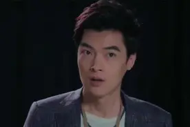 乡下姑娘替妹妹上台唱歌，一开嗓惊艳全场，总裁立马签约