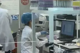 公司强制转岗是否合法？医生哺乳期变护士岗获赔6万视频封面