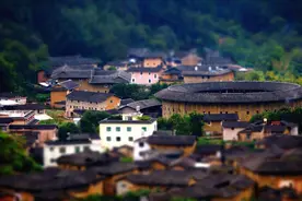 《中国地名大会》 福建版图：龙岩和厦门地名由来，唯美建筑土楼视频封面