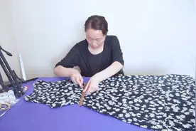 连衣裙腰瘦了？老师教你手工改大，简单又合身视频封面