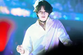 金希澈表白祝绪丹，邀弟弟看中国电视剧，扬言：她是你嫂子！视频封面