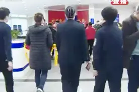 民心连着警心！男子国外发病，民警办理“加急护照”帮亲属出国视频封面