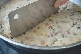 萝卜糕传统做法，配方比例告诉你，出锅软糯鲜香，一大盘都不够吃视频封面