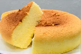 最近用电饭锅做蛋糕又火了，教你懒人详细做法，丝滑绵软入口即化