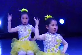 幼儿园舞蹈律动大全《爱上幼儿园》，节目舞蹈示范