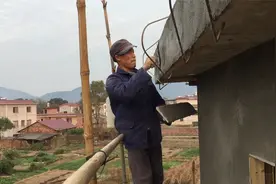桂林万能师傅抹外墙灰，一天能抹多少平方？说出来你可能不相信视频封面