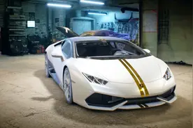 极品飞车19：线上玩家公然挑战我的兰博基尼飓风，刚起步他就输了视频封面