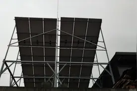 农村太阳能光伏并网发电国家补贴0.4元回本慢，家用费用高不盈利视频封面