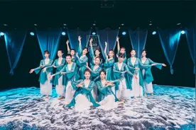 古典舞《谪仙》学古典舞的女孩子都是谪仙！视频封面