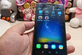 华为P8青春版实测，安兔兔测电池健康度，到底准不准呢？视频封面