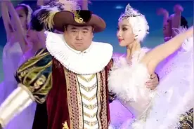 那威邱思婷演绎《天鹅湖》，芭蕾舞舞姿优美，真是视觉盛宴呐视频封面