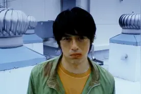 超能力者：男子隐藏被发现，费尽全力逃走，终于开始复仇视频封面