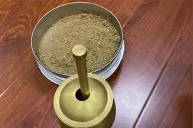 沉香打粉制作过程，最终甜味扑鼻，香！视频封面