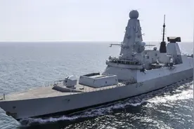 英国国防部机密文件竟然落在公交站，是巧合还是“精心设计”？视频封面