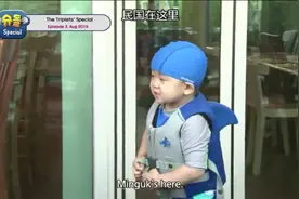 超人回来了：三胞胎去吃自助餐，老二宋民国的一句话问懵服务员视频封面