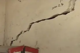 地震？佛山一楼房突然发生奇怪震动，居民纷纷逃离｜DV现场视频封面