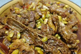 川味铁锅炖大鹅，正宗家常做法，鹅肉不腥不柴，真好吃