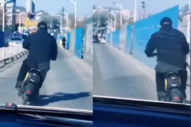 隐退车神回归？大爷马路上骑单车怒展车技，网友：大爷够任性视频封面