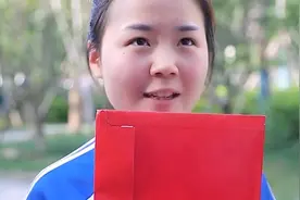 女孩考上大学上不起，好心老板帮女孩实现梦想，结局太暖心了视频封面