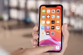 明年iPhone全部用OLED屏？全系支持5G 售价再涨