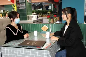 东东现任妻子约见娜娜，很同情娜娜的遭遇，要给东东点颜色看看视频封面
