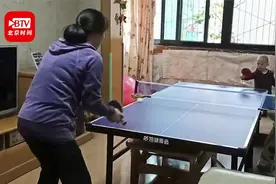 三岁萌娃乒乓球打得出神入化 网友惊呼：成年人都不是你的对手