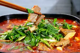 牛腩就服湖南这种特色做法，开胃解馋，香辣好吃又入味，太香了！