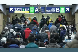 北京地铁运力恢复正常水平,市民生活回到正常轨道,对未来充满希望视频封面