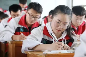 江西那年高考很难，被称为“高考惨案”